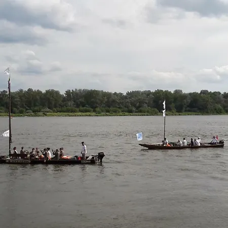 Domek Nad Lakami. Miedzy Wisla A Kampinosem Duchowne Polski