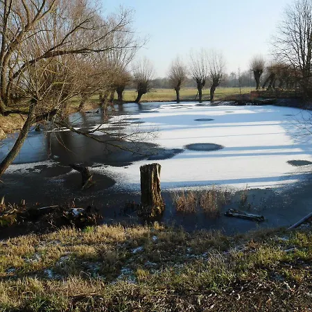 Domek Nad Lakami. Miedzy Wisla A Kampinosem Duchowne Polski