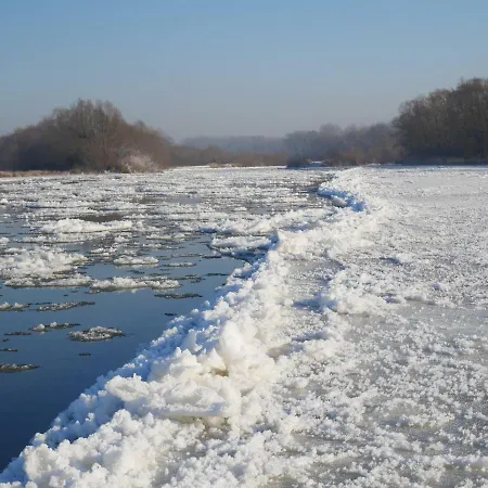Dom wakacyjny Domek Nad Lakami. Miedzy Wisla A Kampinosem