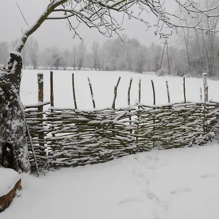 Domek Nad Lakami. Miedzy Wisla A Kampinosem *